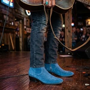 Stunning Cobalt Blue Suede Ankle Boots - Men's Western Style